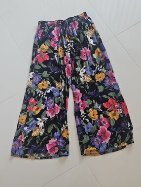 RACHEL Rachel Roy Black Floral Wide-Leg Pants with Multicolor Blooms